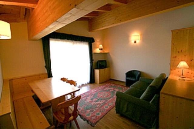 Residence Dolomia Pozza di Fassa Phòng bức ảnh