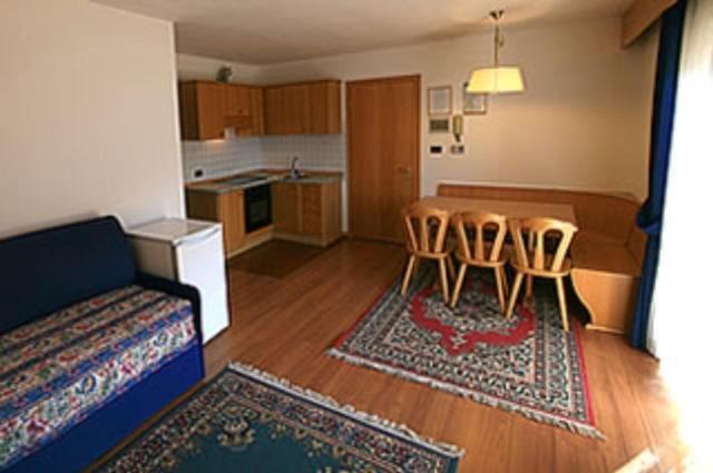 Residence Dolomia Pozza di Fassa Phòng bức ảnh