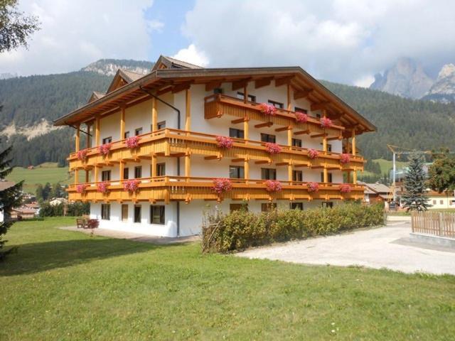 Residence Dolomia Pozza di Fassa Ngoại thất bức ảnh