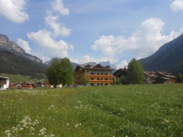 Residence Dolomia Pozza di Fassa Ngoại thất bức ảnh
